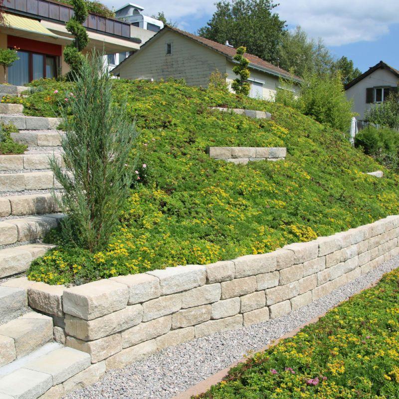 SANTURO Weinbergmauerstein, 1-seitig gespalten, juragelb, Kanten gebrochen