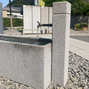 RESIDENZA Brunnenstock rechteckig, alpina edelweiss, gestrahlt, inkl. Brunnenrohr
