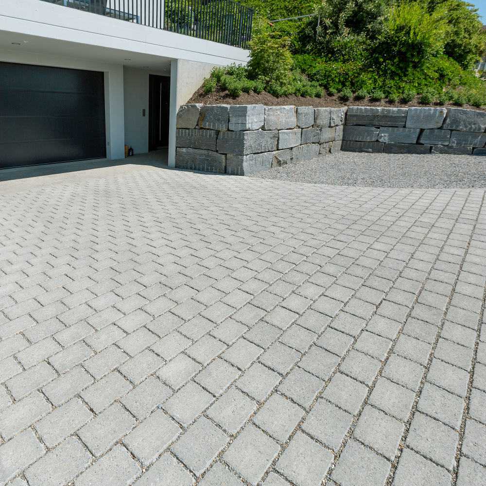 TEGULA SPLITT Ökostein mit Nocken, Halbstein, anthrazit, Kanten gebrochen
